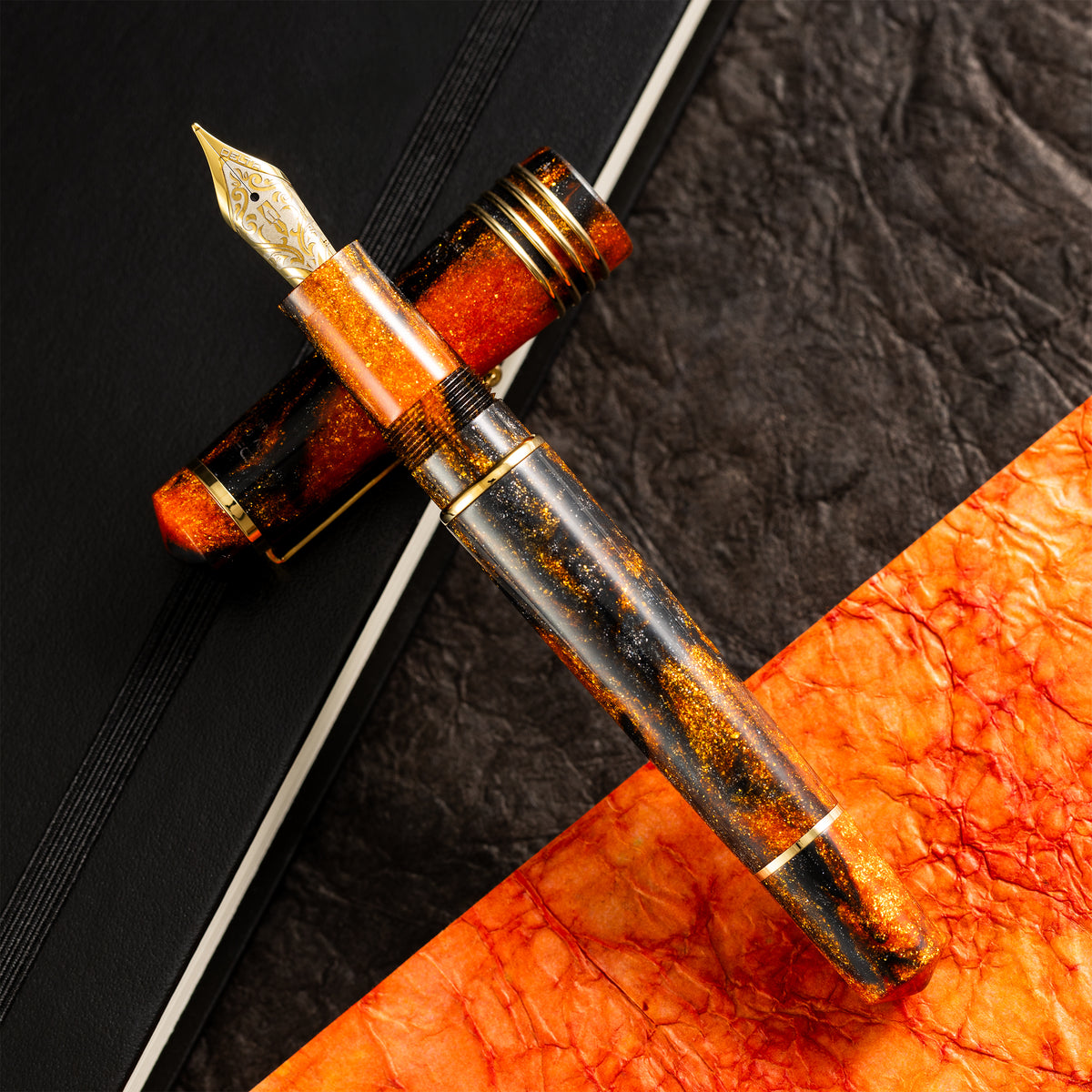Delta DV Original Fountain Pen - Glow Up Oro - Gold Trim - Stainless Steel Nib (Mid Size) - Pen Boutique Ltd