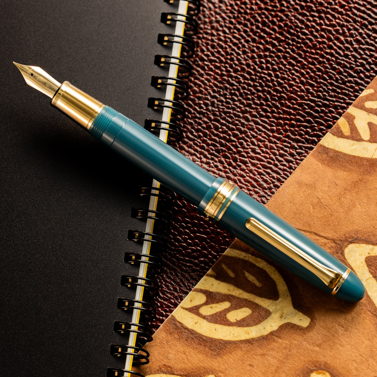 Sailor 1911L Fountain Pen - Muted Green - Casual L Stable Gold Trim - Pen Boutique Ltd