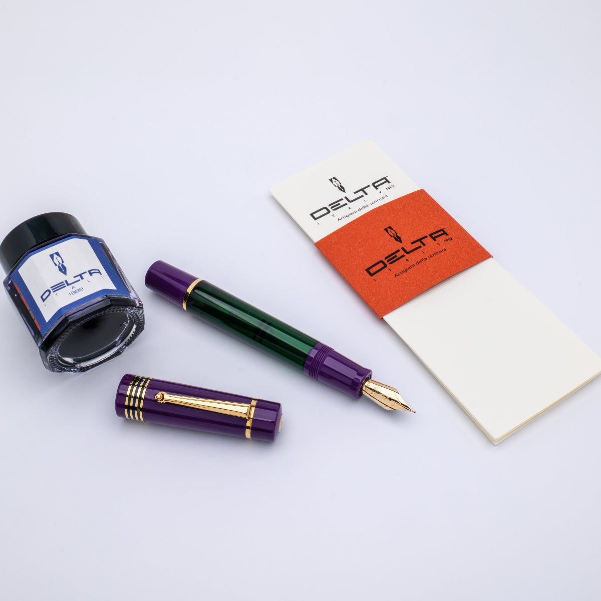 Delta Limited Edition Fountain Pen - Four Rings Sibilla - 14K Gold-Pen Boutique Ltd