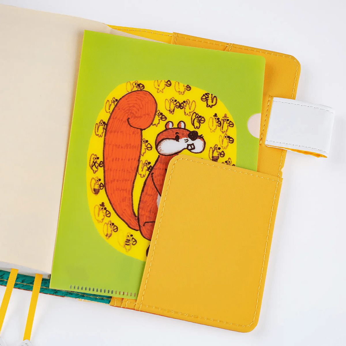 Hobonichi Folder Set - 100%ORANGE: Squirrel’s Moving Day - A6 (Set of 3) - Pen Boutique Ltd