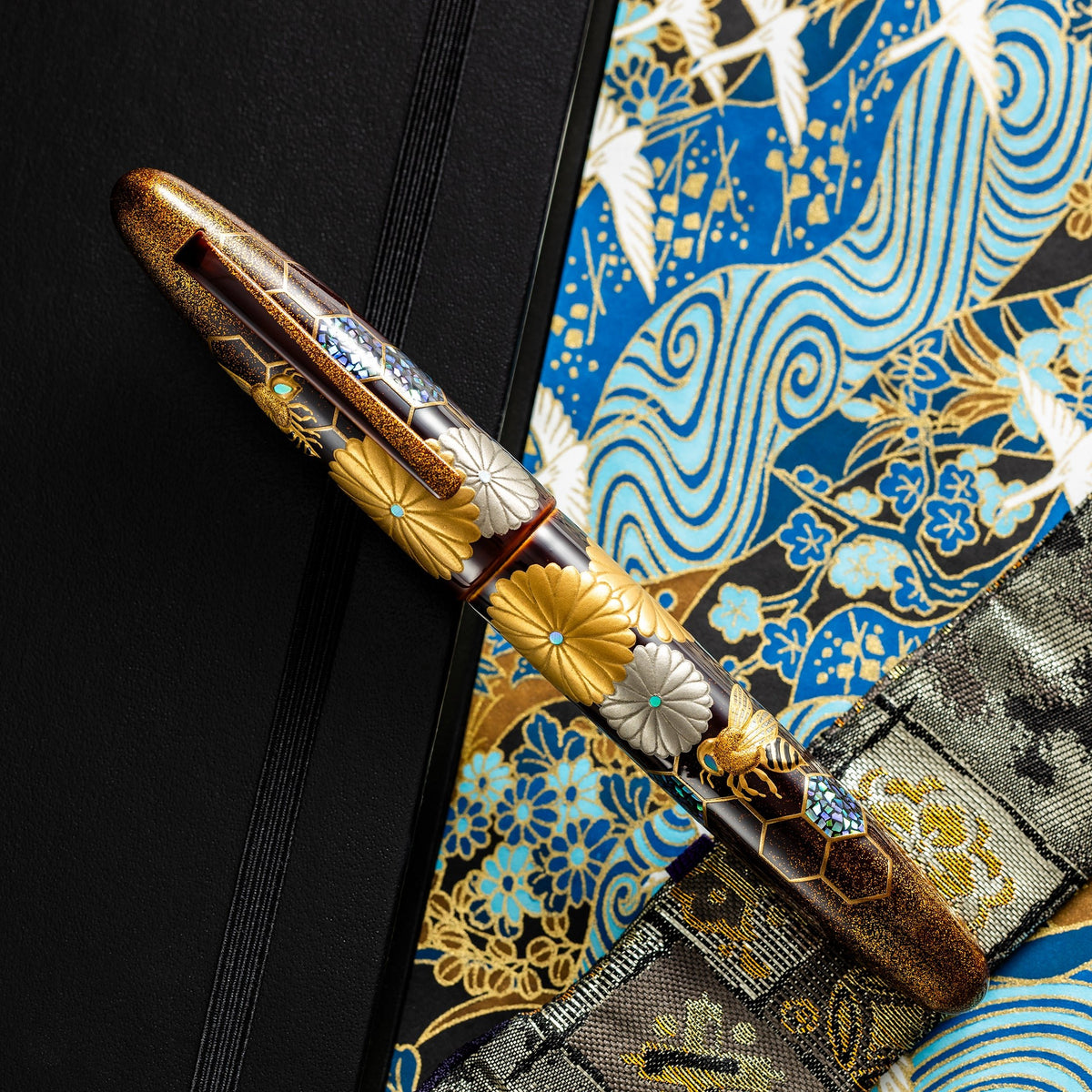 Taccia Empress Fountain Pen - Imperial Honeybee (Limited Edition) - Pen Boutique Ltd