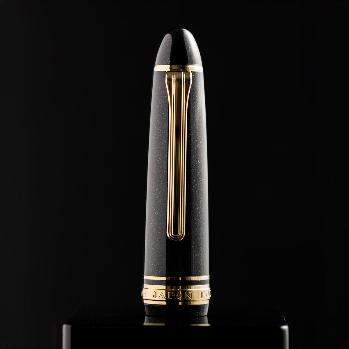 Sailor 1911L Fountain Pen - Shining Black - 18K Gold Trim - Pen Boutique Ltd