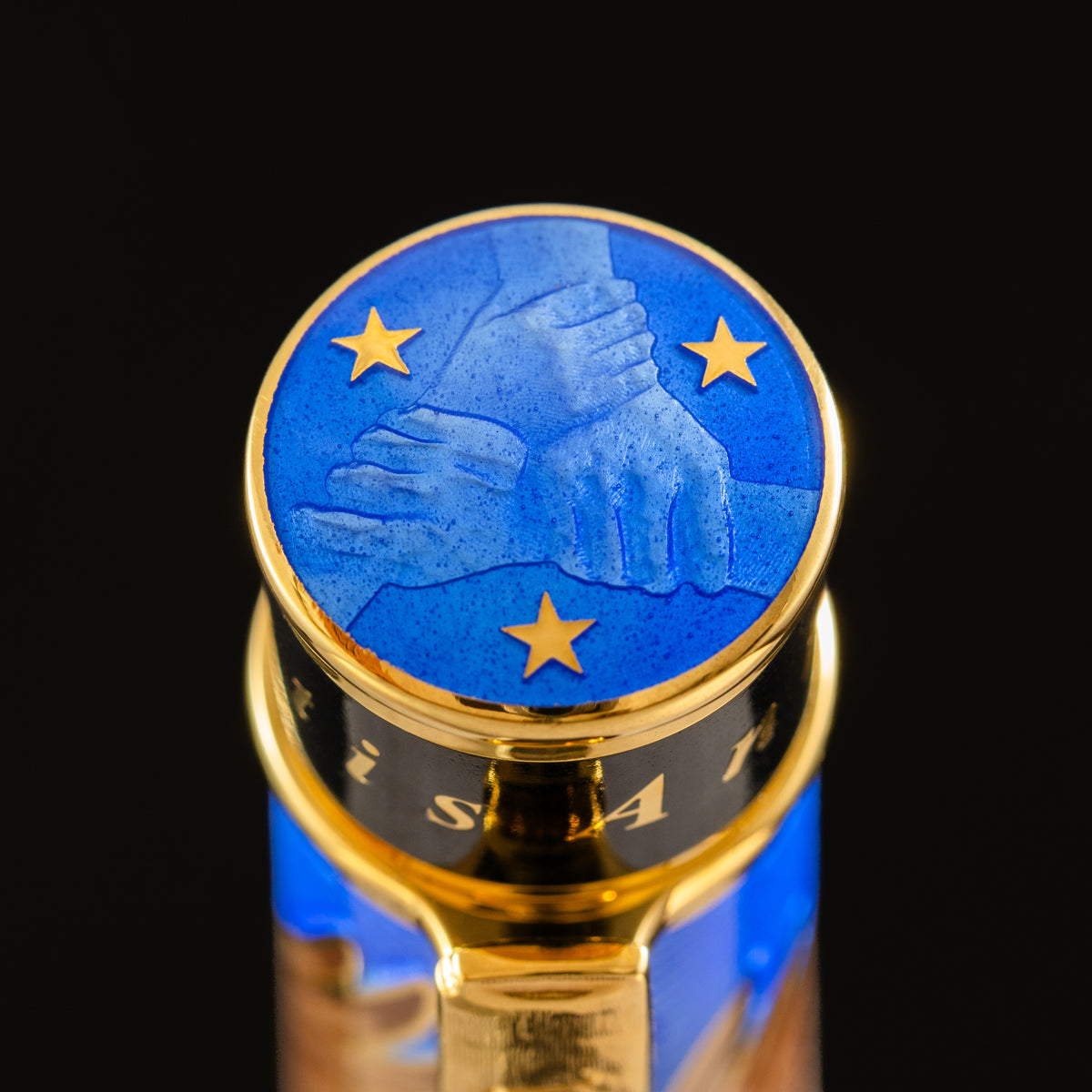 David Oscarson America The Beautiful Fountain Pen - Sapphire - Gold Trim (Limited Edition) - Pen Boutique Ltd