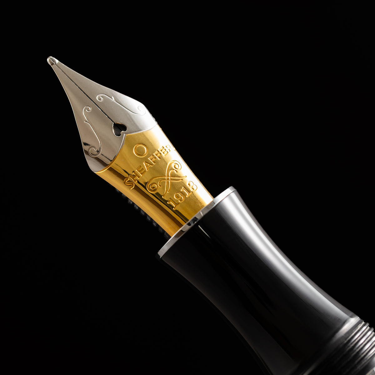 Sheaffer Balance III E892 Fountain Pen - Glossy Black - Chrome Trim-Pen Boutique Ltd
