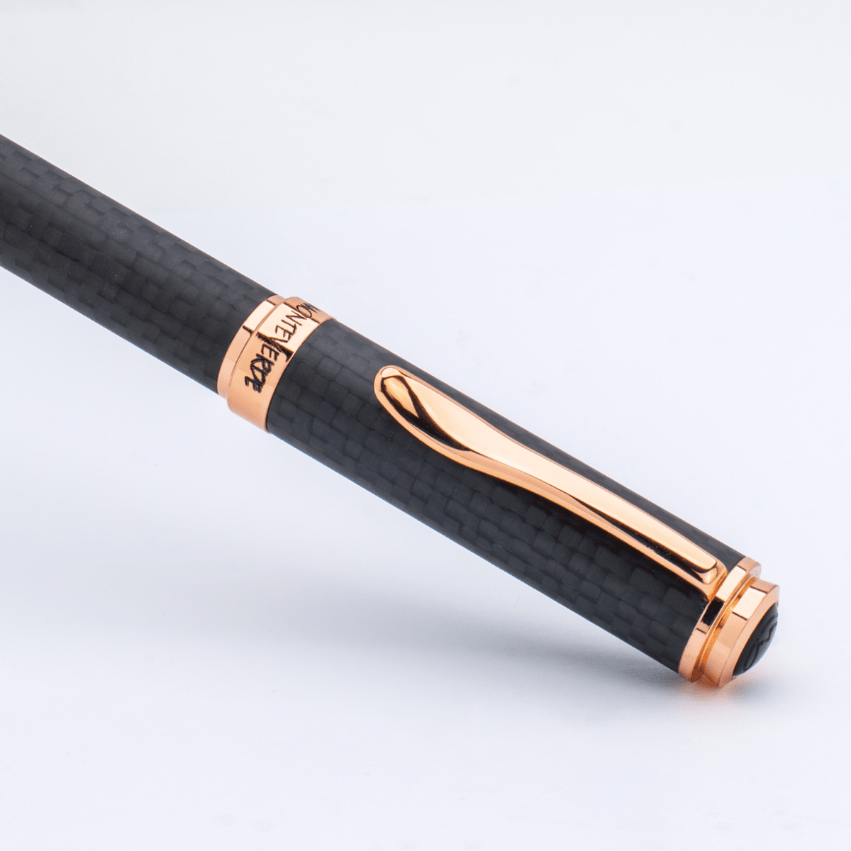 Monteverde Innova Fountain Pen Notebook Set - Carbon Fiber - Rosegold - Pen Boutique Ltd