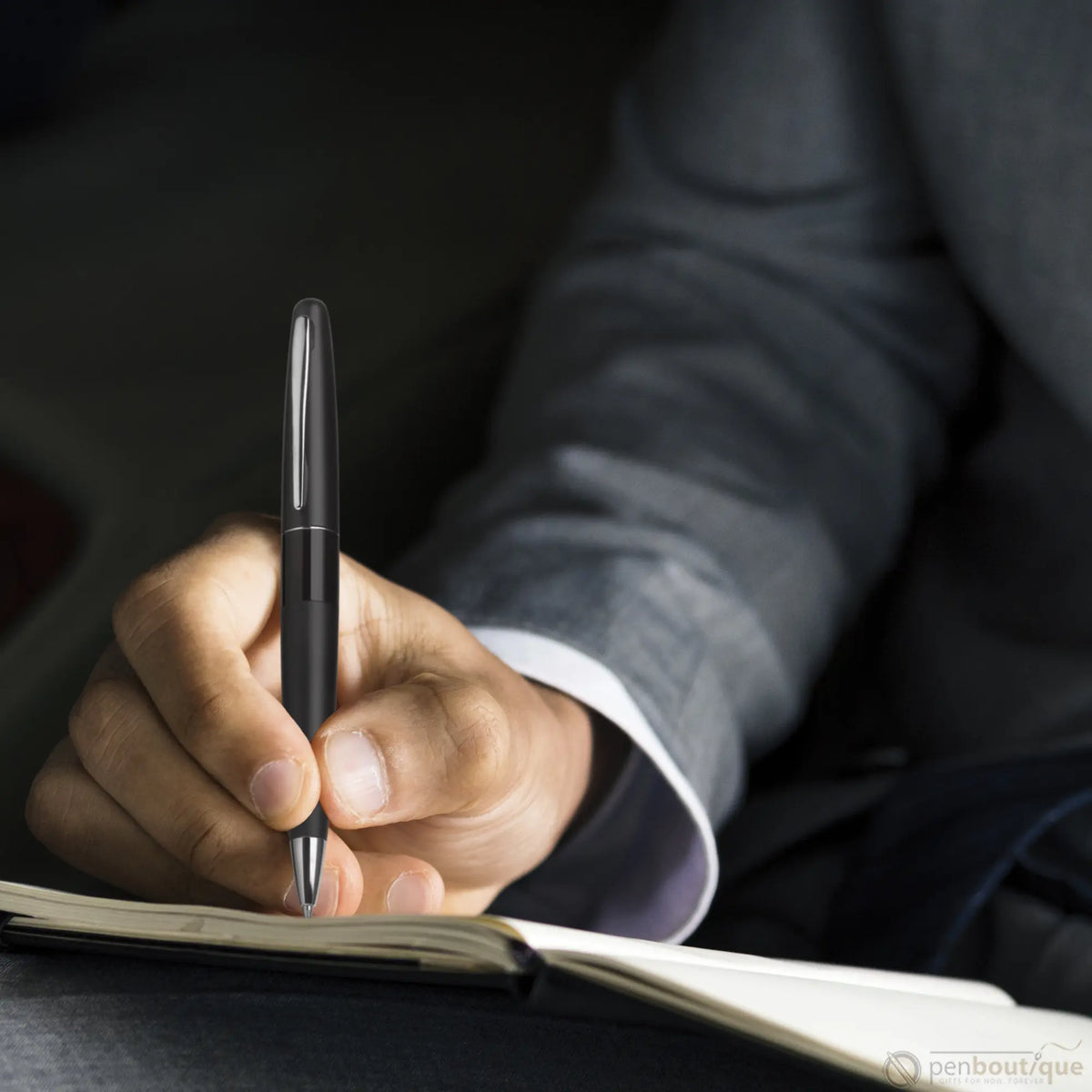 Pilot Ballpoint Pen - MR Collection - Plain Black - Pen Boutique Ltd