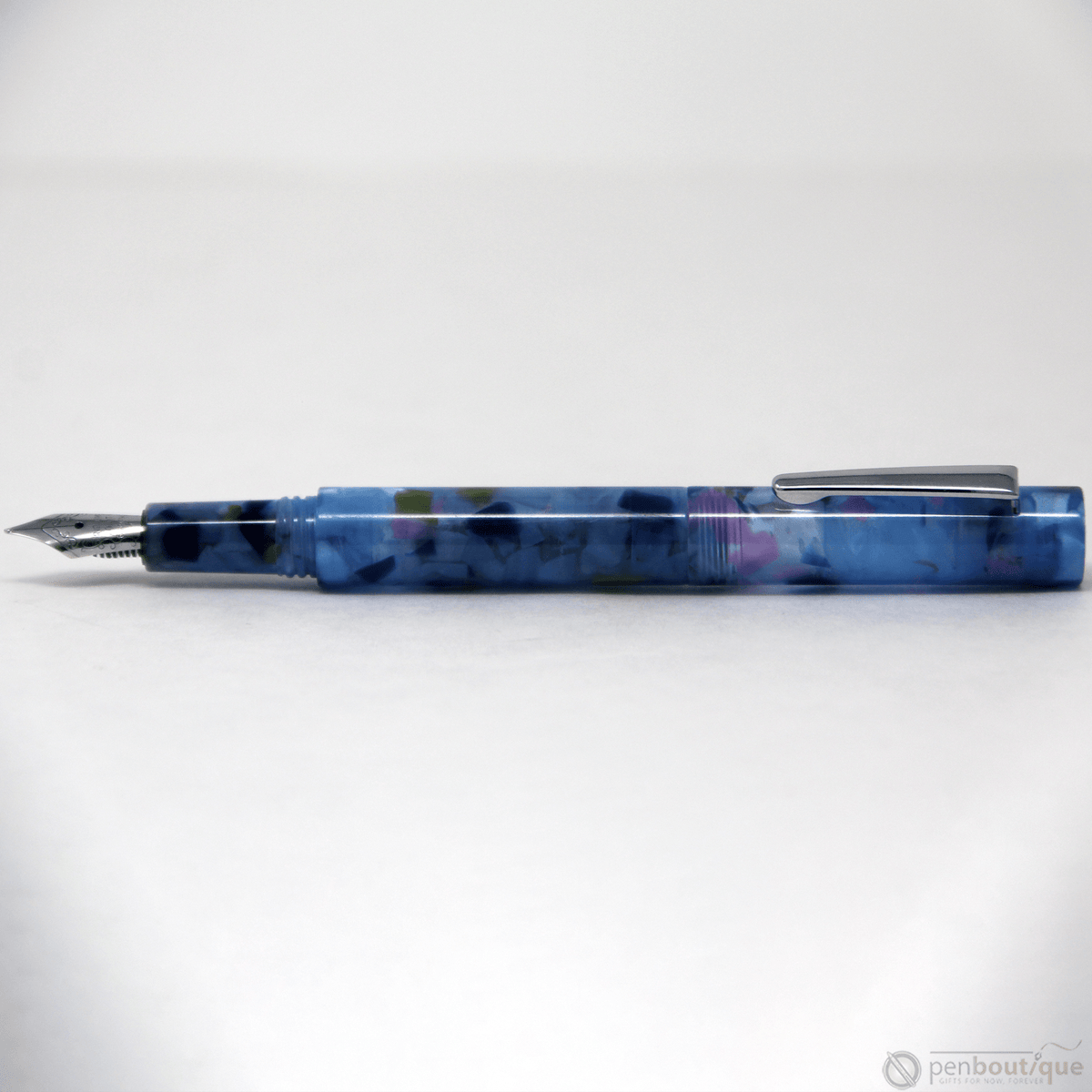 Monteverde MVP Fountain Pen - Blue Squares - Pen Boutique Ltd