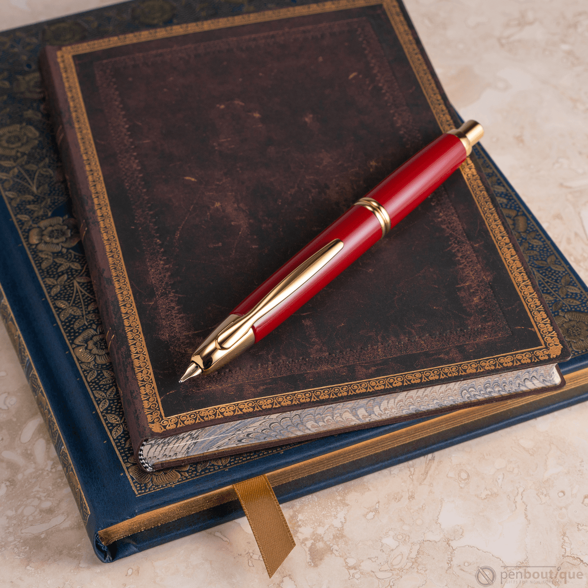 Pilot Vanishing Point Fountain Pen - Red - Gold Trim - Pen Boutique Ltd