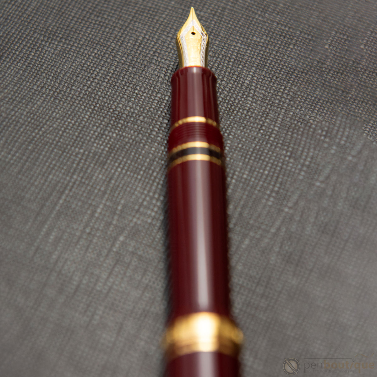 Sailor Professional Gear Fountain Pen - Realo - Maroon/Gold - Pen Boutique Ltd