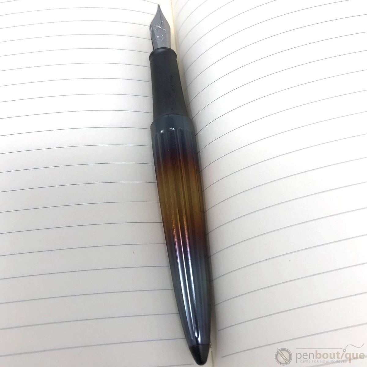 Diplomat Aero 14K Fountain Pen - Flame - Pen Boutique Ltd
